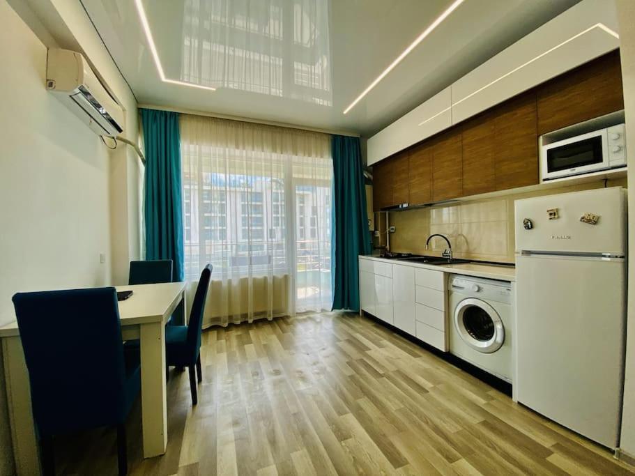 מאמאיה Summerluxe מראה חיצוני תמונה